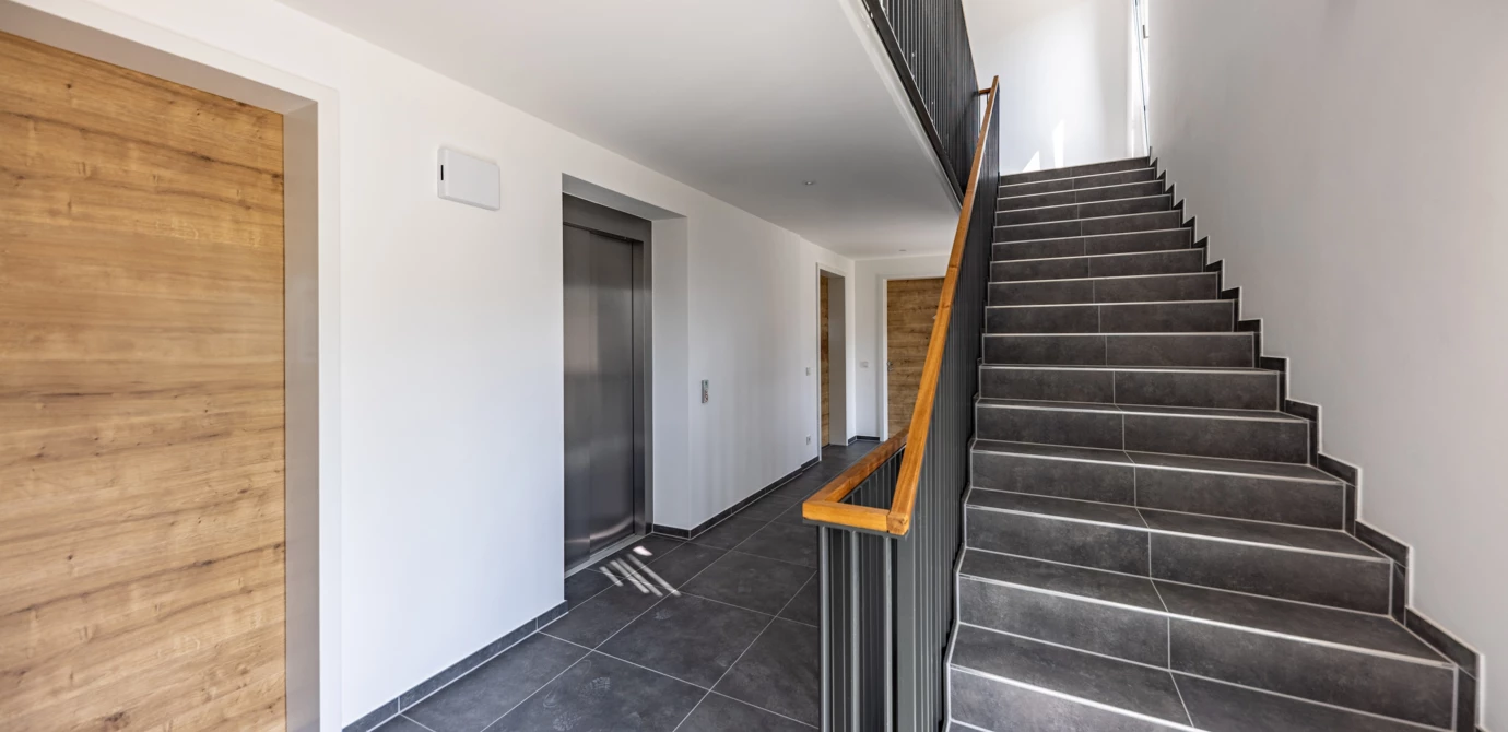Hüni Treppenhaus Ansicht 2 Hüni Treppenhaus Ansicht 2